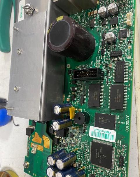 电脑主板维修指南及注意事项