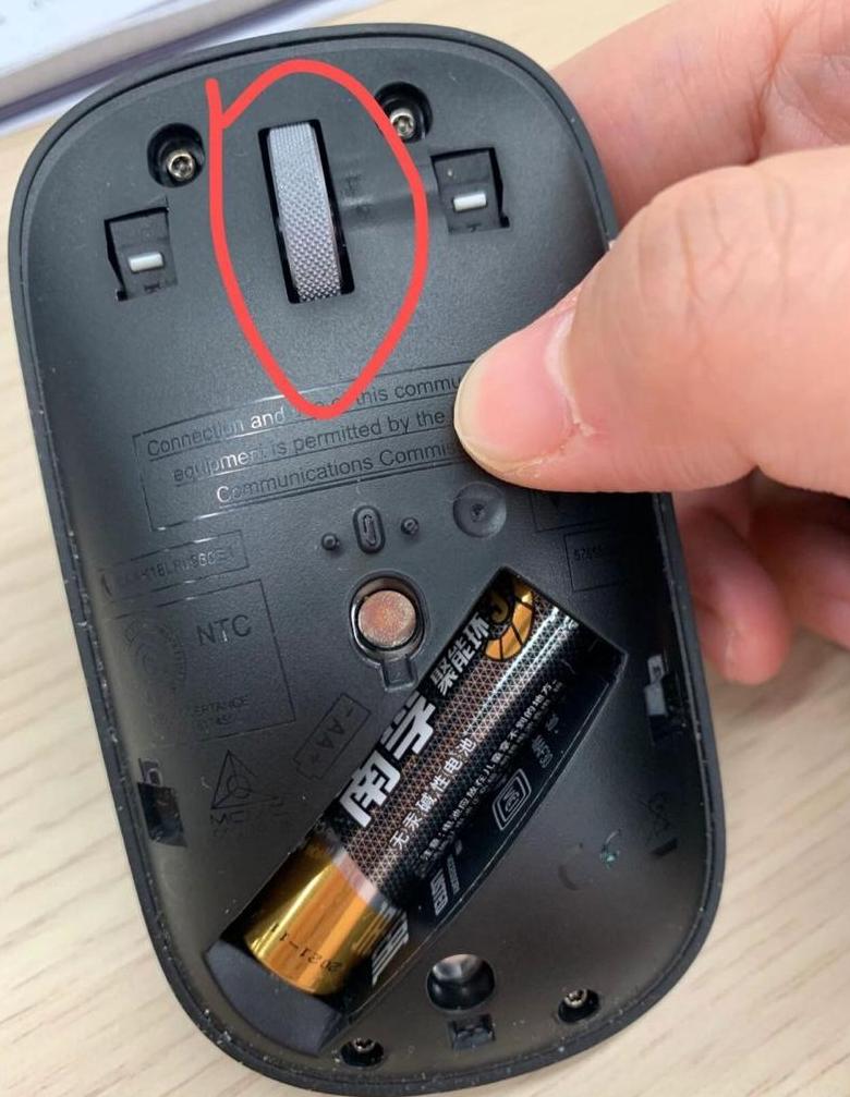 鼠标滚轮不灵活的常见原因及解决方法